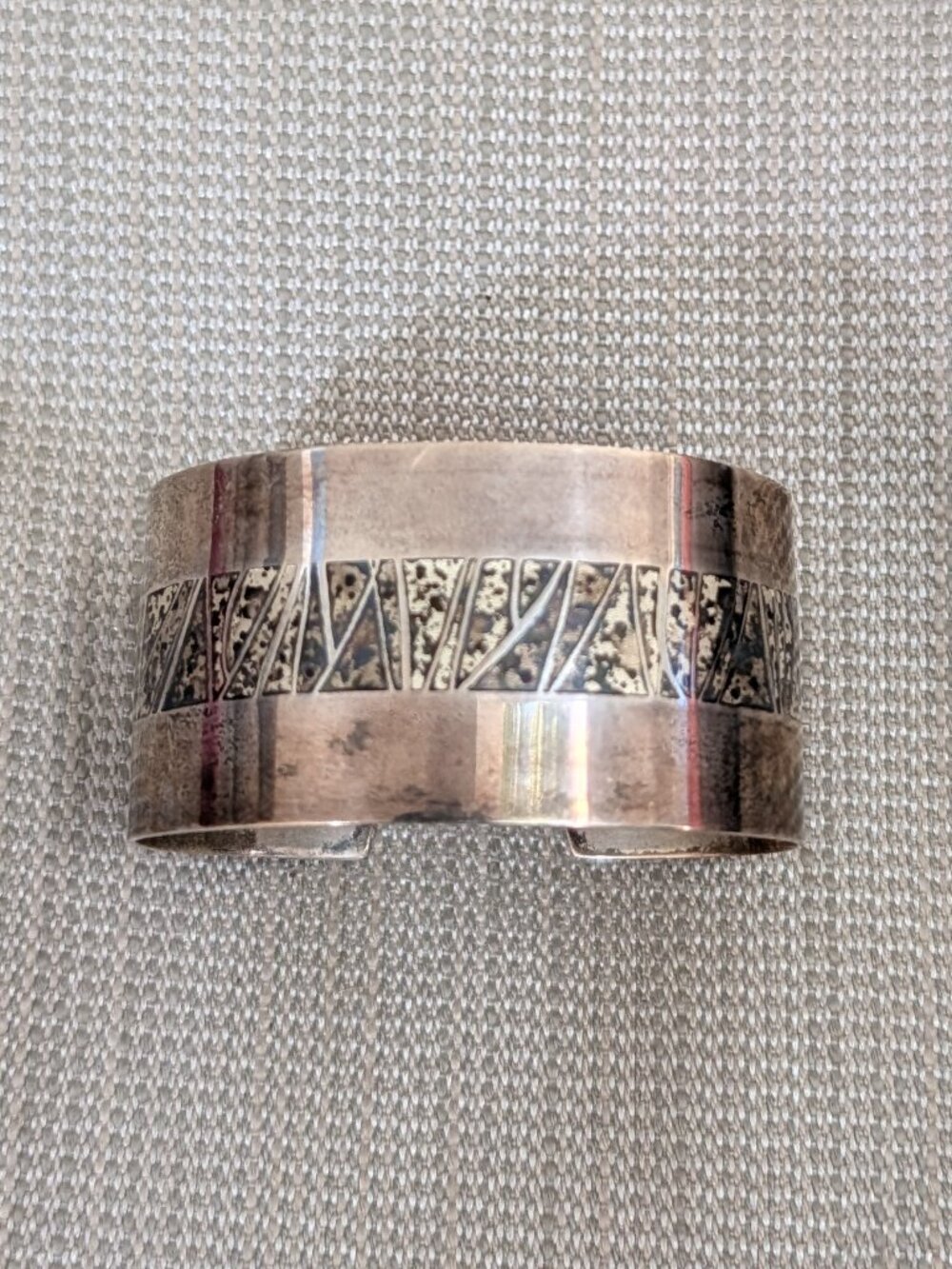 Silver plated 925 statement cuff with oxydized band insert 1.25" wide
